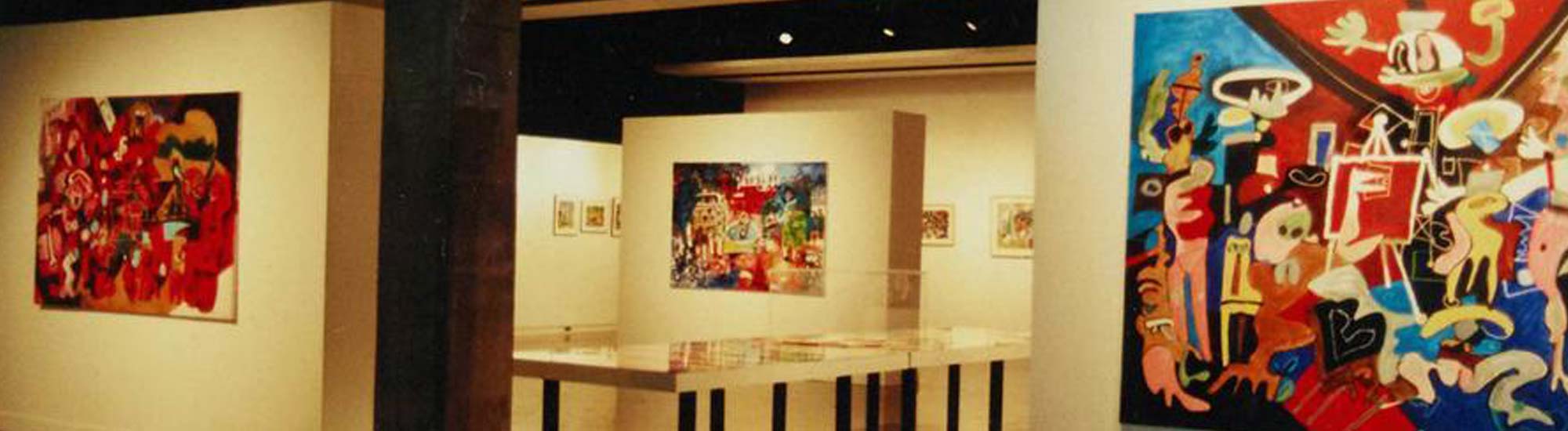 Hero-Images_Artist-Documents_Exhibition-2002